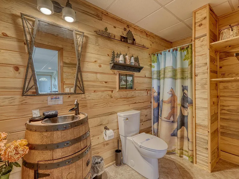 1142 Walnut Rdg — Photo 17