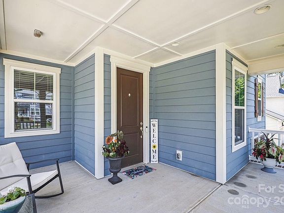 2nd image of 3223 Grange Ct