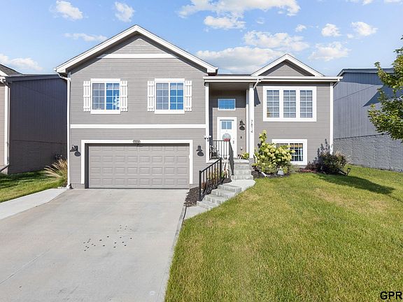 3rd image of 7814 N 84th St