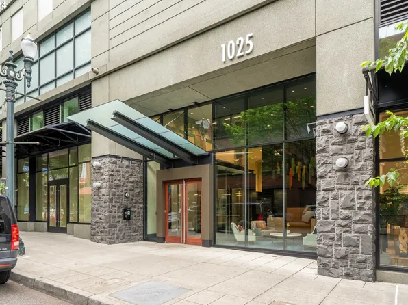 1025 NW Couch St Unit 1013, Portland, OR 97209