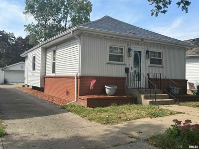 411 S 13th St, Pekin, IL, 61554