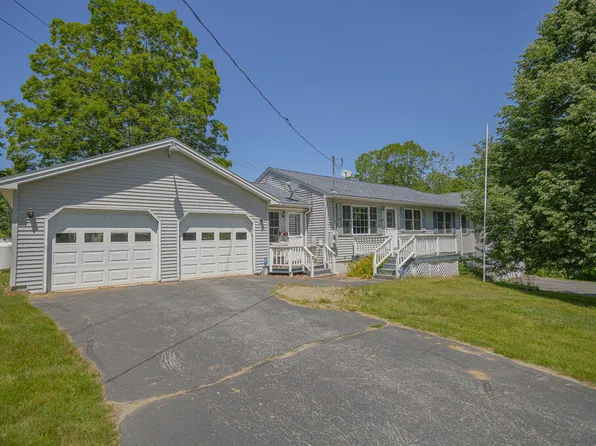 83 Archer Road, Chesterville, ME 04938