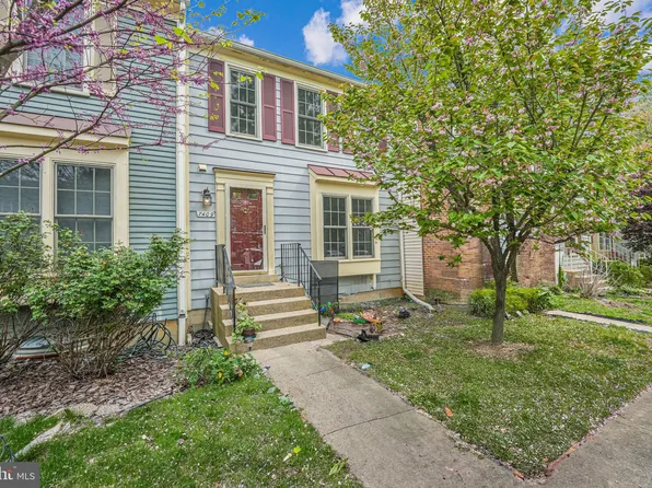 7409 Houndsbury Ct, Alexandria, VA 22315