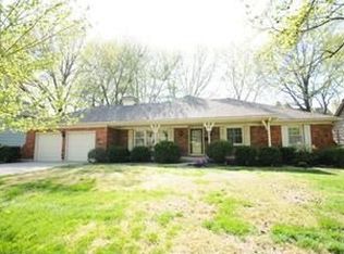 6306 Beverly Dr, Mission, KS 66202