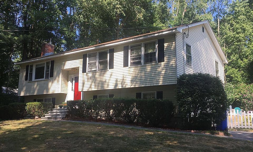 1st image of 16 Cortland St