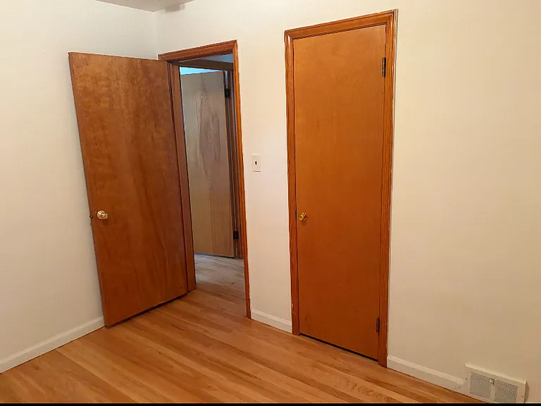 8949 Fox Ave — Photo 12
