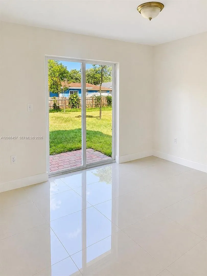 4491 NW 23rd Avenue 4491, Miami, FL 33142 - 4605 — Photo 2