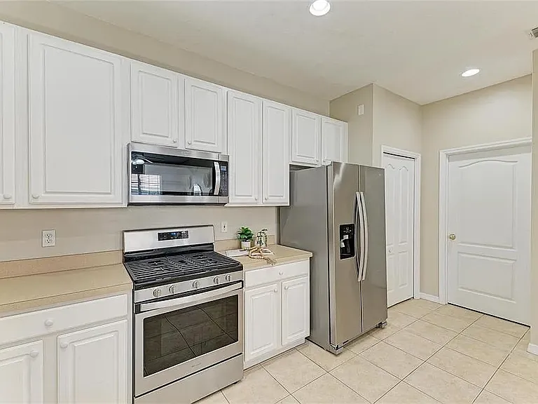 7039 Woodmore Ter #7039 — Photo 18