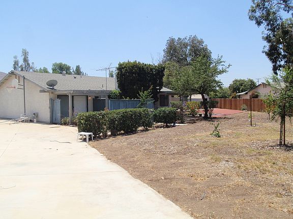 3rd image of 8532 Saddle Creek Dr