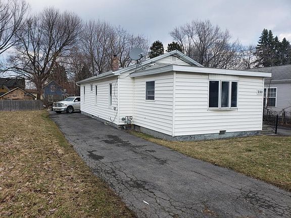 2nd image of 230 7th North St
