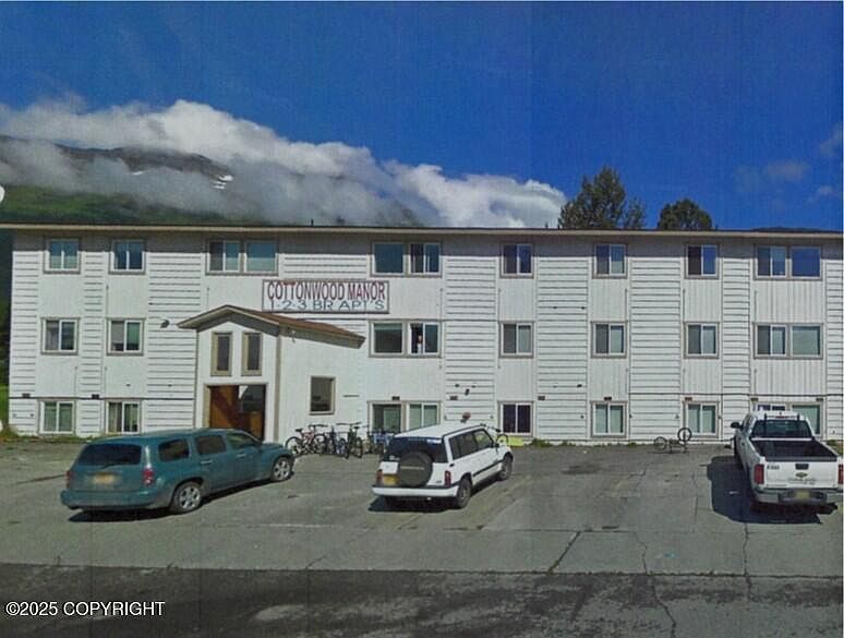 1st image of 151 Alatna St