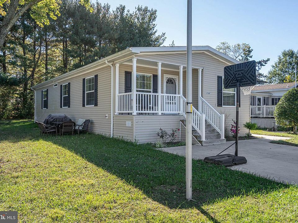 1st image of 17247 Pine Water Dr Lot 42