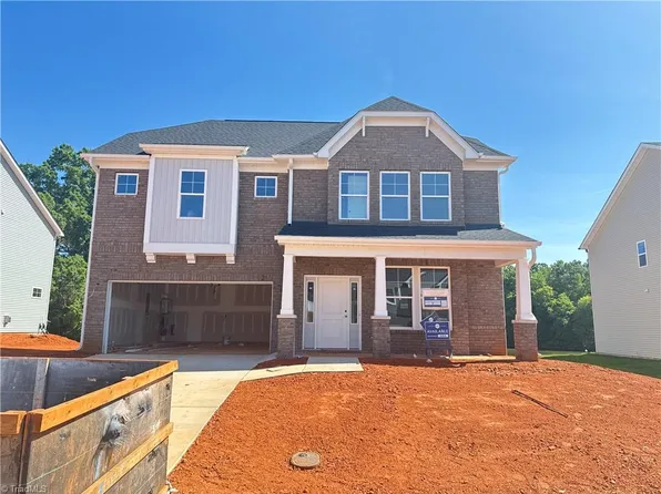 4586 Hanes Lake Dr, Winston Salem, NC 27106