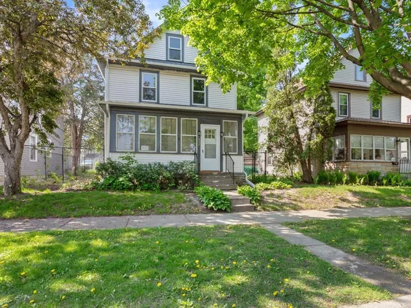 836 Magnolia Ave E, Saint Paul, MN 55106