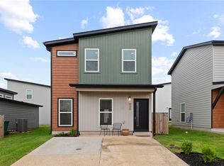 930 Ventnor Ave, Bentonville, AR 72713