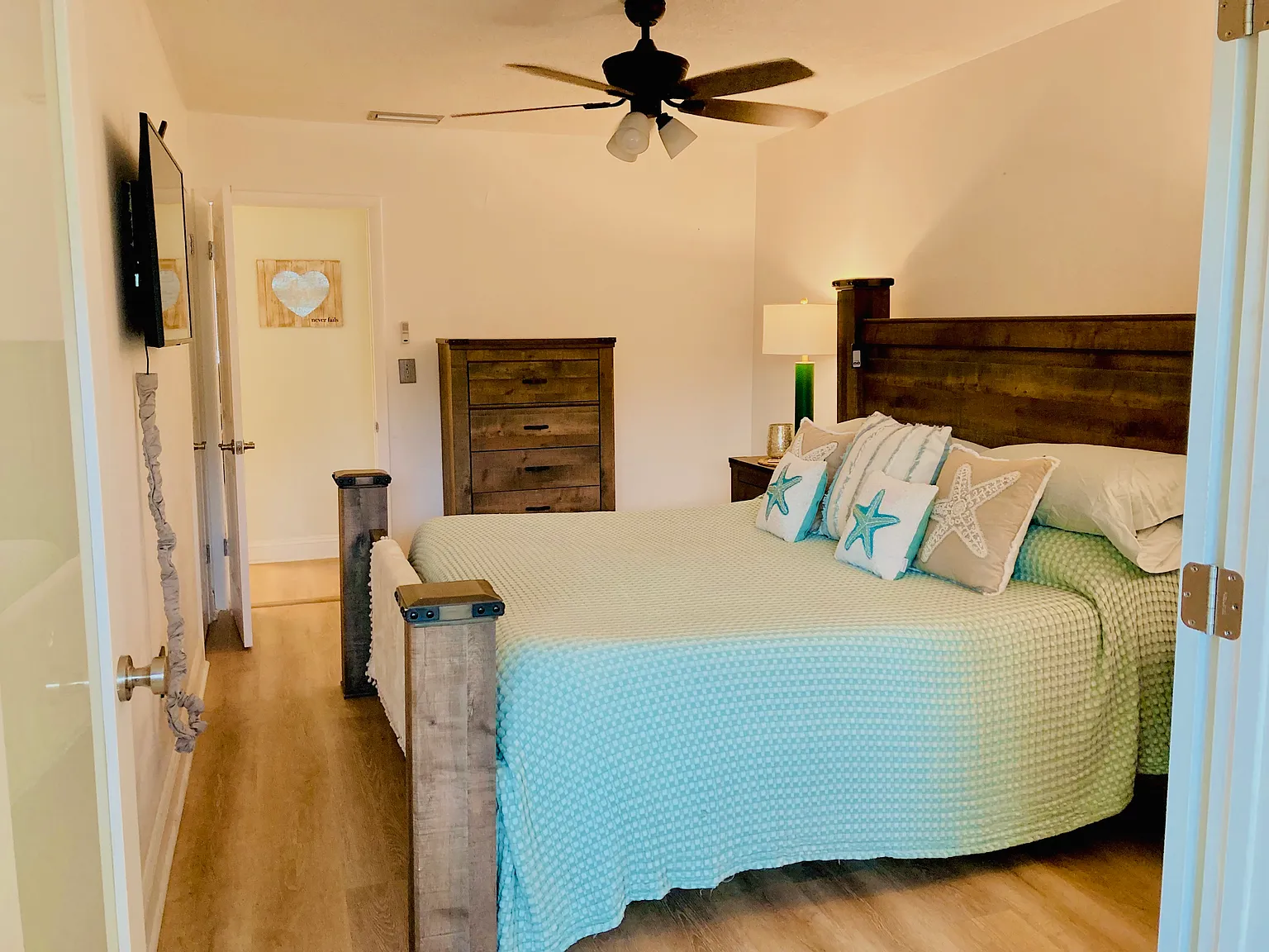 1 bed, 1.5 bath, 790 sqft, $1,450 — Photo 4
