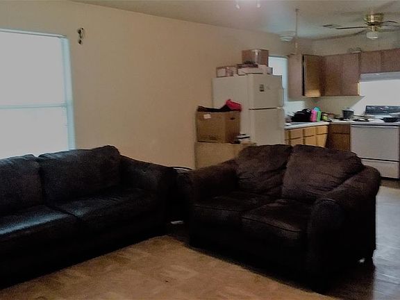 2nd image of 123 W Austin Street