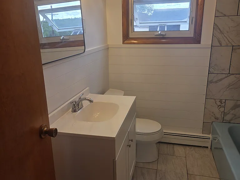 318 Chestnut St — Photo 12