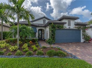 6848 Winding Cypress Dr, Naples, FL 34114