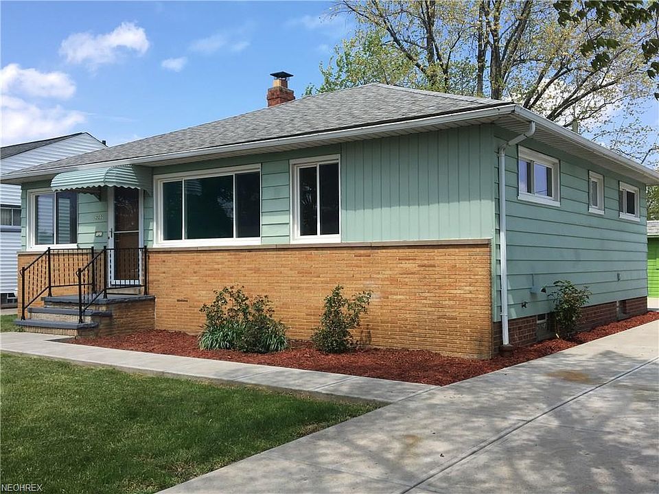 1st image of 2122 Lincoln Ave