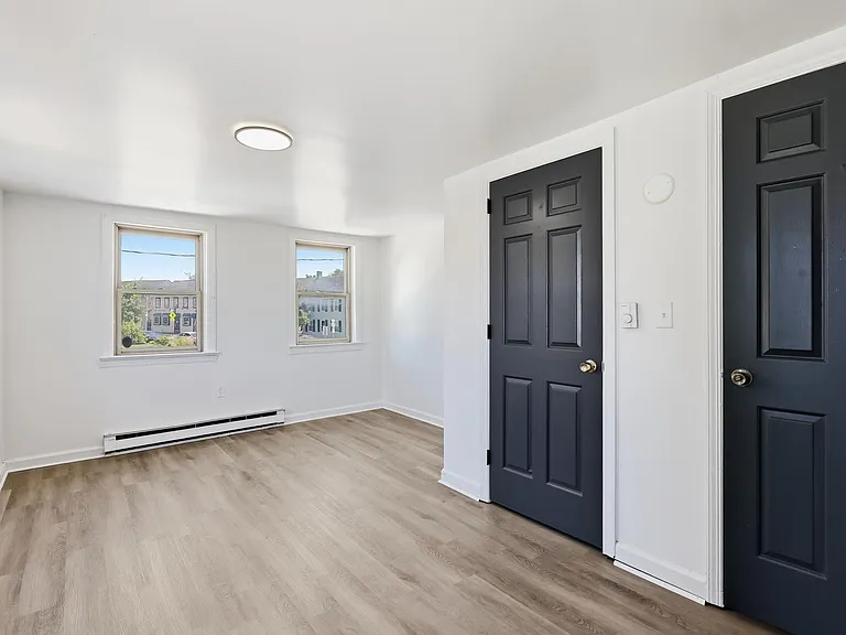 101 West Main St — Photo 33