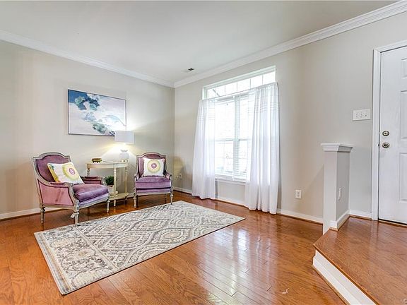 3rd image of 6741 N Grand Brook Cir