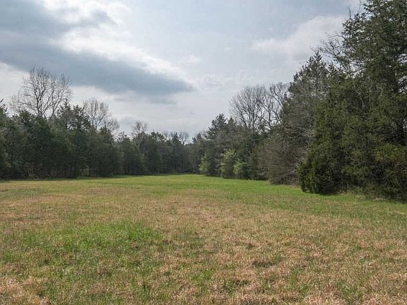 4th image of 3451-3473 Halls Hill Pike