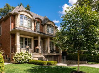 190 Carmichael Ave, Toronto, ON M5M 2X3