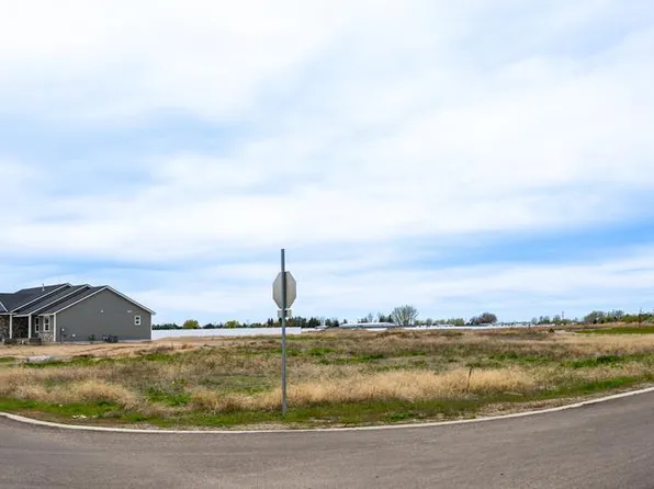 831 E 1580 N, Shelley, ID 83274