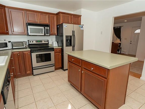 2nd image of 1 Leonard Ave