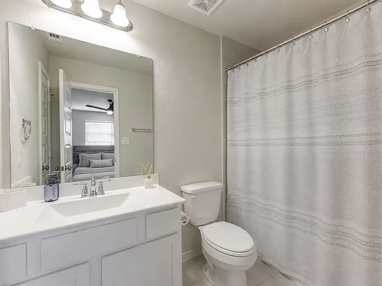 7735 Wrightwood Dr — Photo 21
