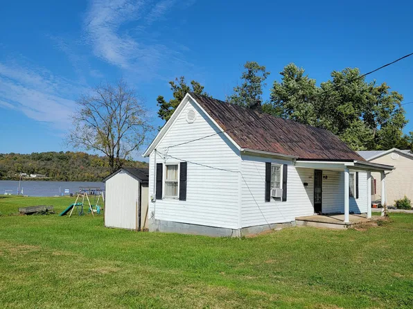609 E 2nd St, Augusta, KY 41002