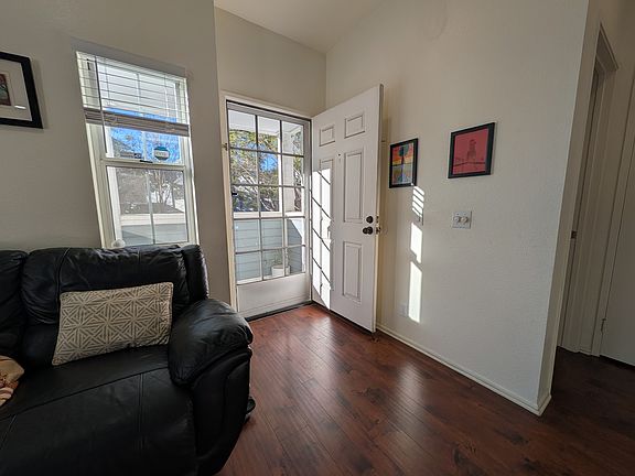5th image of 10020 Scripps Vista Way Unit 65