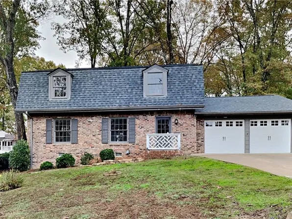 3384 Nancy Creek Rd, Gainesville, GA 30506