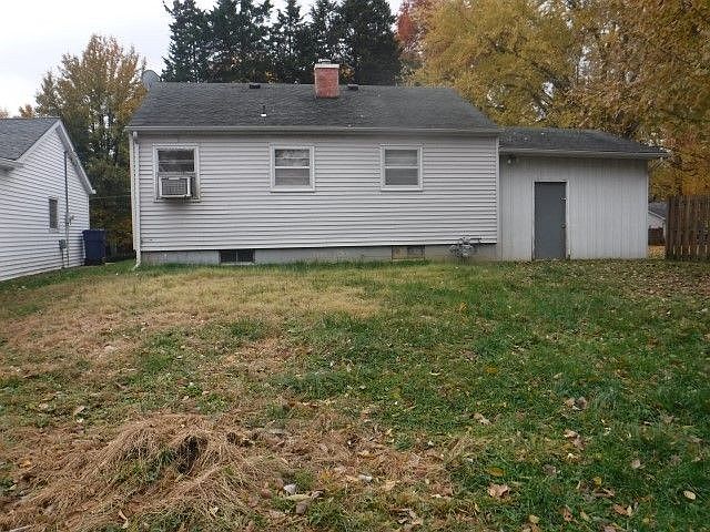 2nd image of 219 N 35th St