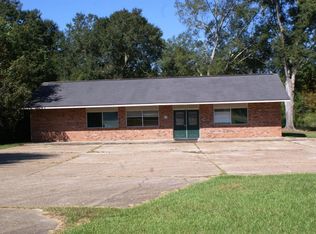 813 Bon Ami St, Deridder, LA 70634