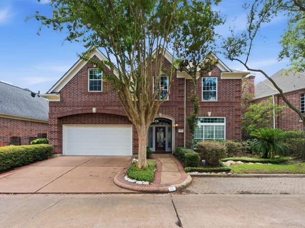 17 Ambleside Crescent Dr, Sugar Land, TX 77479