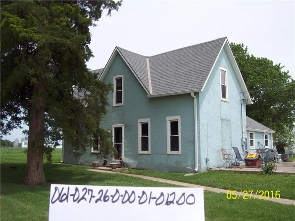 22719 Quivira Rd, Bucyrus, KS 66013