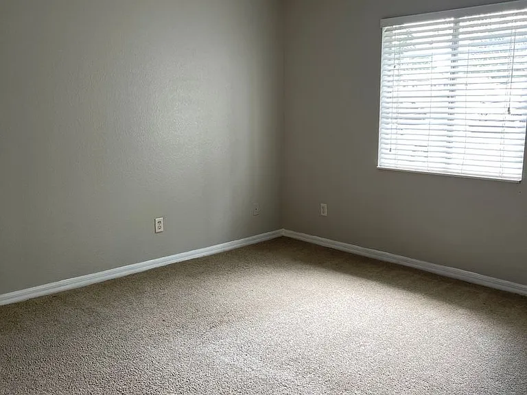 185 N Pearl Lake Cswy #106 — Photo 9