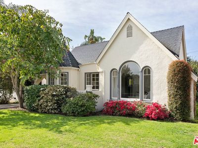 2315 Manning Ave, Los Angeles, CA, 90064