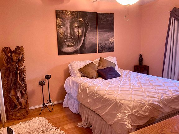 Buddha Suite bedroom