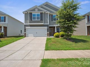 154 King William Dr, Mooresville, NC 28115