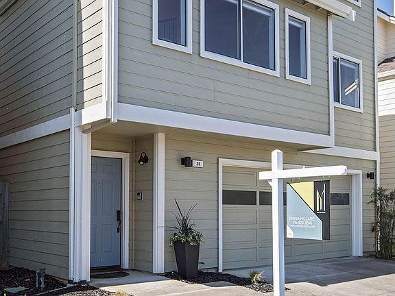 2nd image of 25 Jacqueline Ct
