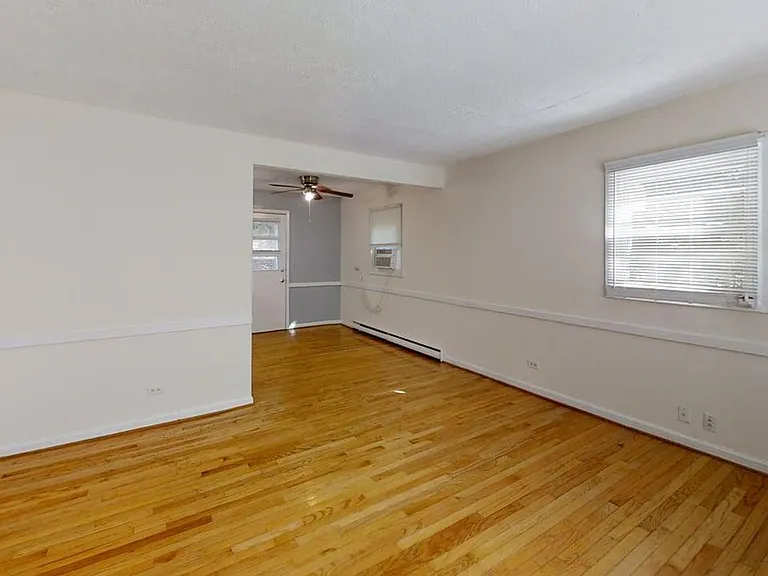 1107 River Ct — Photo 19