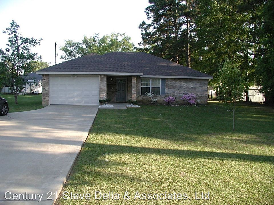 1st image of 1305 Blankenship Dr