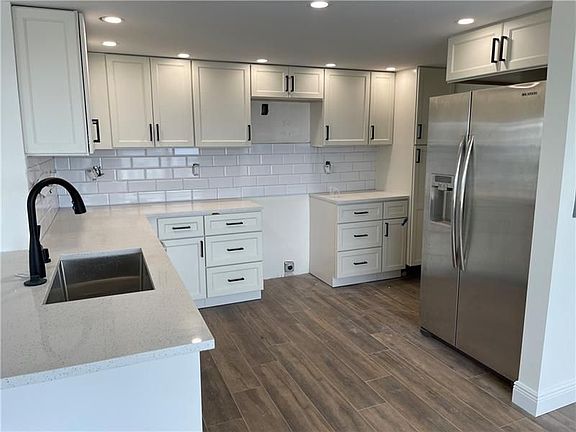 4th image of 3550 Galt Ocean Dr APT 1907