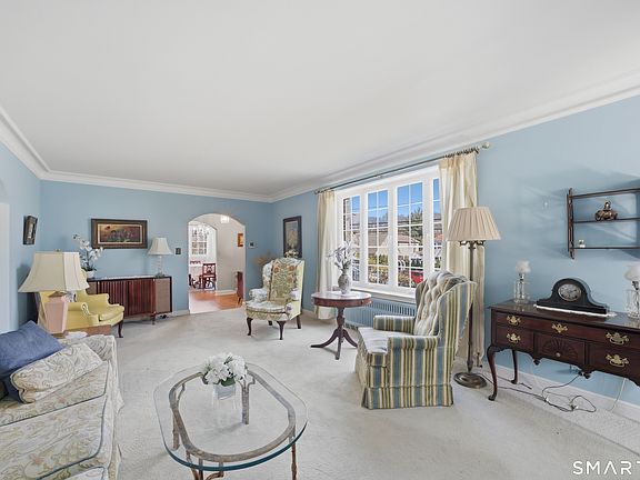4th image of 72 Haig Avenue