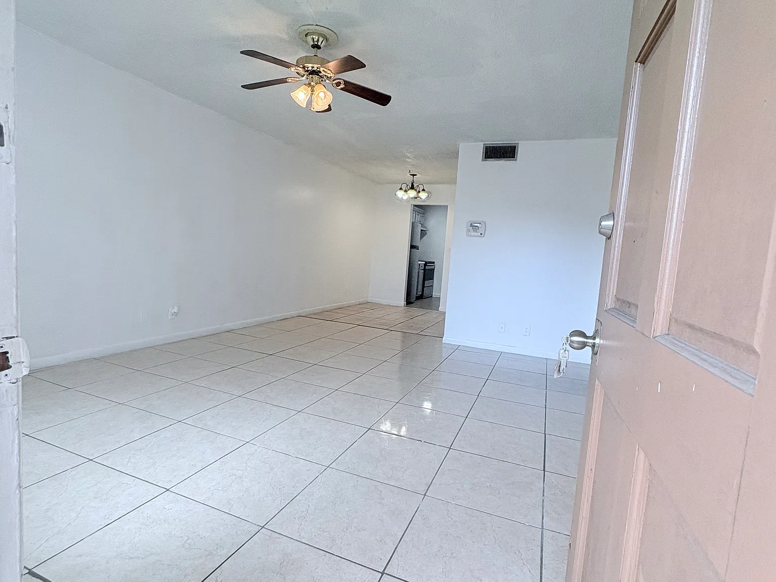 2440 NW 39th Way — Photo 2