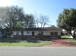 39320 9th Ave, Zephyrhills, FL 33542