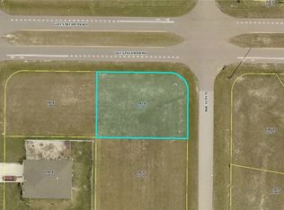 1542 NW 36th Pl, Cape Coral, FL 33993
